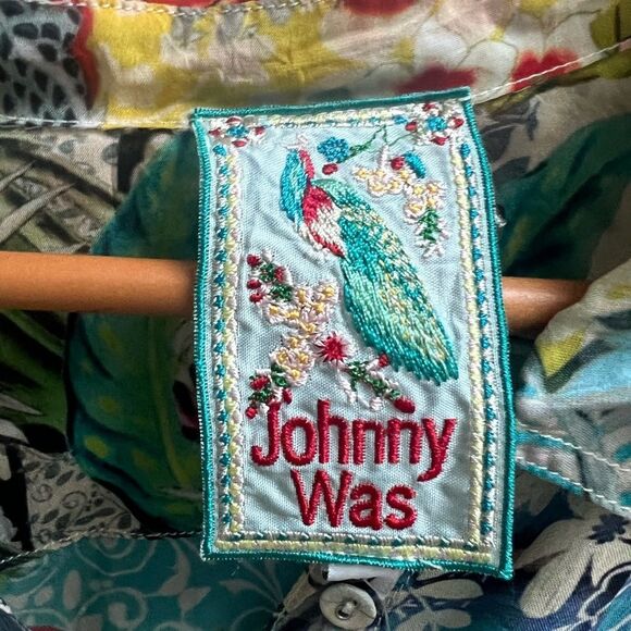 NWT Johnny Was Milla Basic Button Down Blouse - Picture 8 of 8